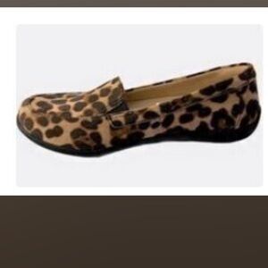 SOUL Naturalizer Leopard Print Slip-On Loafers in Tan and Black
